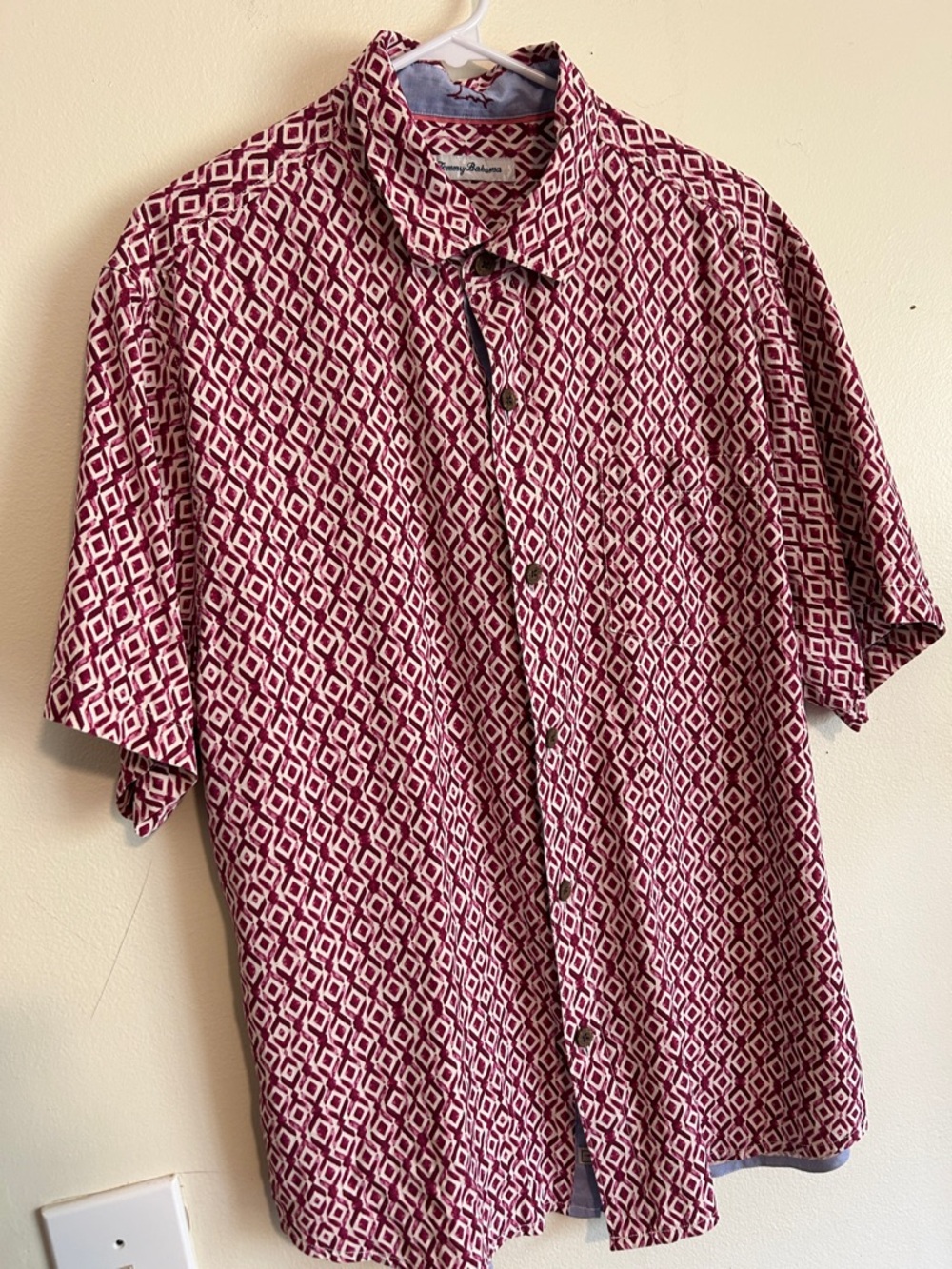 Tommy Bahama Silk Dark Fuchsia and White Geometric Short-Sleeve Shirt